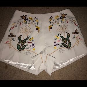Summer white floral shorts
